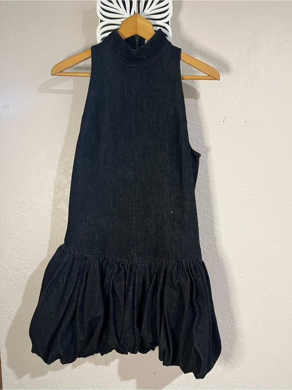 Zara Black Sleeveless Bubble-Hem Dress
